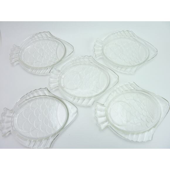 Vintage Clear Glass Fish Snack Trays Set of 5 Dishes Cabin Decor - Picture 2 of 7